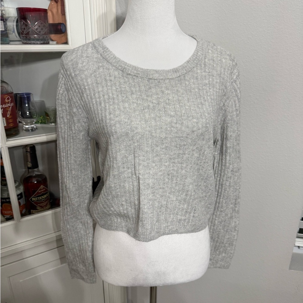 Francesca Miami Light Gray Ribbed Sweater